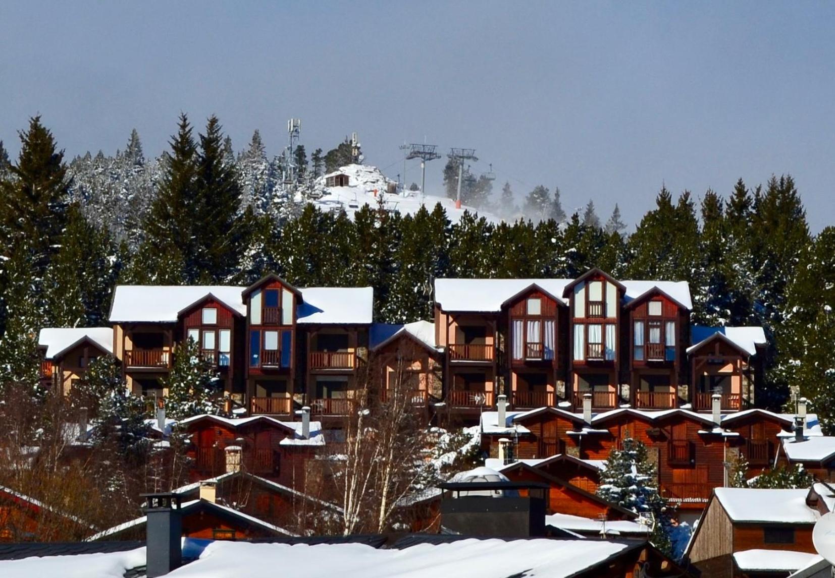 Studio Cabine Chaleureux A Pyrenees 2000 - Wifi Et Parking Prive Bolquere ภายนอก รูปภาพ